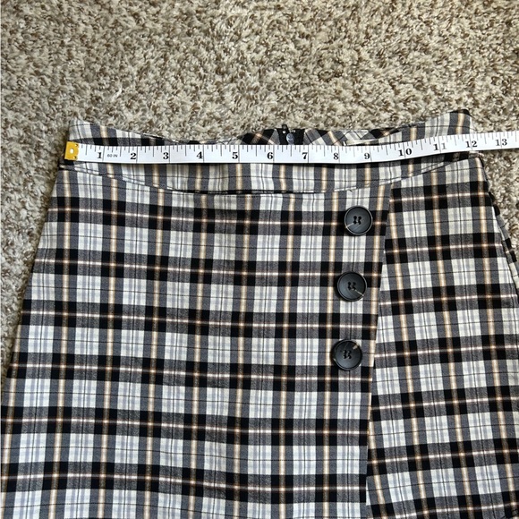 Altar'd State Black and White Asymmetrical Wrap Skort Preppy Plaid School Girl - Picture 3 of 7